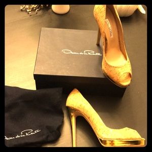 Stunning Oscar de la Renta heels